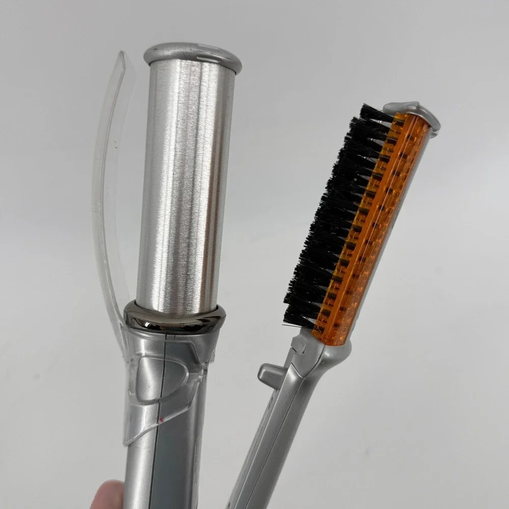 InStyler Original Rotating Curling Iron Brush IS1001 Guard Silver 1.25